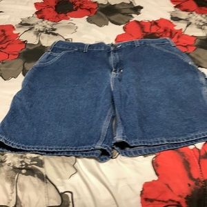 Men’s shorts size 34 cartharrt